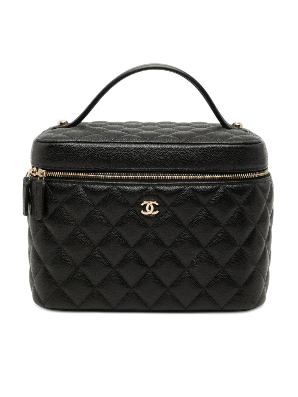 Chanel Medium Cc Quilted Caviar Vanity #290379C28B